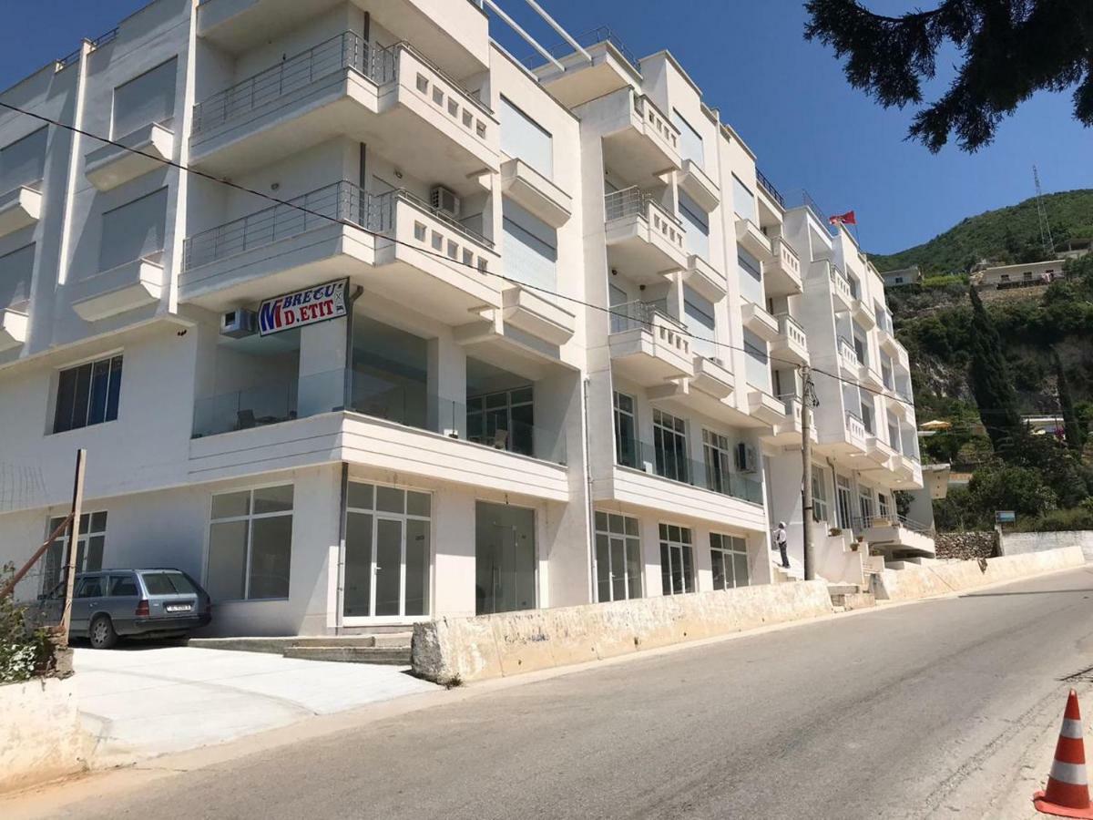 לינה וארוחת בוקר Vlorë Bregu D.Etit. מראה חיצוני תמונה